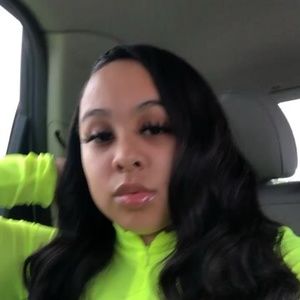 Meet your Posher, Loretta